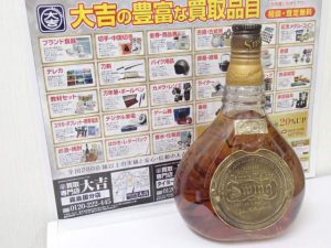 大人気のスコッチウイスキー・ジョニーウォーカースイングを高価買取！お酒の買取は大吉霧島国分店にお任せ！