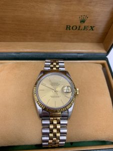 沖縄市からお越しのお客様からROLEXを大吉　胡屋店にてお買取り致しました！！