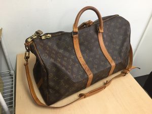 ルイヴィトン Louis Vuitton モノグラム キーポルバンドリエール50