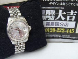 高級腕時計ROLEX(ロレックス)を今回も高価買取！高級ブランド腕時計のお買取は大吉霧島国分店にお任せください！