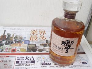 雨の中でもジャパニーズウイスキー響をガッツリ高価買取！お酒の買取は大吉霧島国分店にお任せください！