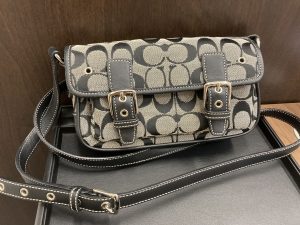 COACHシグネチャー