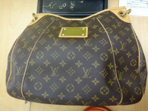 ヴィトン（LV）の買取も大吉 調布店にお任せください！