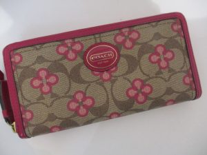 COACHの買取は大吉伊勢ララパーク店にお任せ☆彡