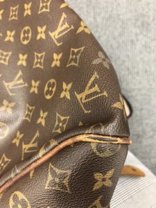 Louis Vuitton  ルイヴィトン なら破れていても買取OK！！