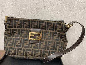 FENDI　ズッカ柄バ