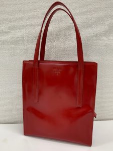 PRADA（プラダ）のバッグお買取しました！買取専門店大吉 西友長浜楽市店です♪