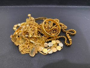 金 K18 アクセサリー 貴金属