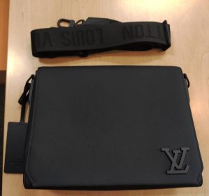 東灘　芦屋　ヴィトン　VUITTON　財布　買取　甲南山手　大吉