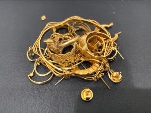 金 K18 アクセサリー まとめ 貴金属