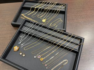 香川県綾歌郡宇多津町でダイヤモンド/宝石/アクセサリーのお買取なら「買取専門店 大吉イオンタウン宇多津店」にお任せください！