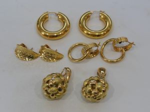 18金のピアス・イヤリングをお買取りいたしました。大吉松江店