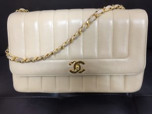 大府のお客様からCHANELのチェーンショルダーをお買取り致しました。　大吉　リソラ大府店