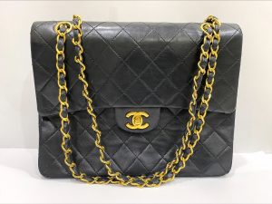 CHANEL シャネル バッグ ブランド品