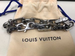 東灘　芦屋　ヴィトン　VUITTON　財布　買取　甲南山手　大吉