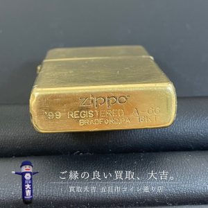 金のZippoライター