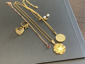 香川県綾歌郡宇多津町でダイヤモンド/宝石/アクセサリーのお買取なら「買取専門店 大吉イオンタウン宇多津店」にお任せください！