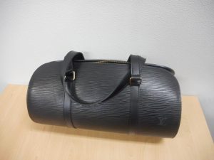 東灘　芦屋　ヴィトン　VUITTON　財布　買取　甲南山手　大吉