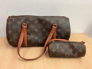 東灘　芦屋　ヴィトン　VUITTON　財布　買取　甲南山手　大吉