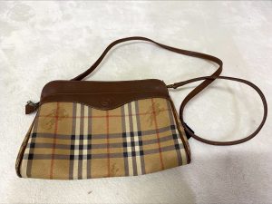 BURBERRY バーバリー ショルダーバッグ ブランド