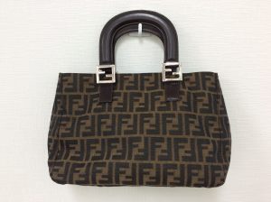 買取,鞍馬口,FENDI