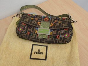 FENDI マンマバケットのバッグをお買取いたしました！人気ブランド品を売るなら大吉ゆめタウン八代店へ！