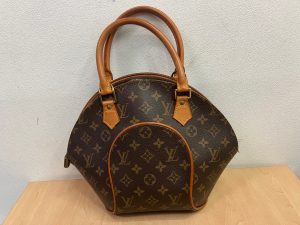 東灘　芦屋　ヴィトン　VUITTON　買取　甲南山手　大吉