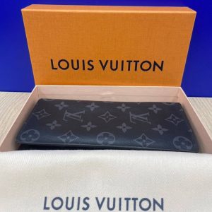 Louis Vuitton（ルイ・ヴィトン）の長財布