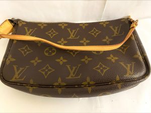 Louis Vuitton ルイヴィトン ポーチ ブランド