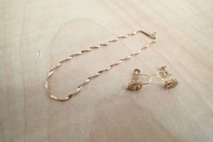 金のアクセサリーをお買取いたしました♪貴金属を高く売るなら大吉ゆめタウン八代店へ！